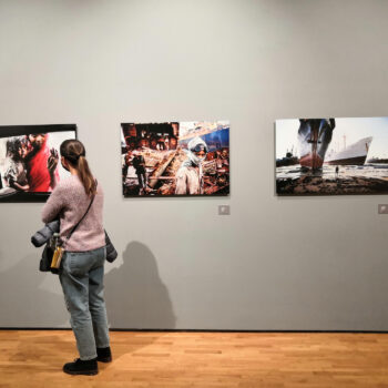 Mostra di Fotografia 9 - Steve McCurry Icons - Società Mondo Delfino Cooperativa Sociale
